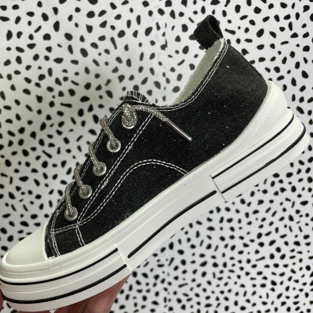 Very G Slip On Black Glitter White & Sparkle Laces Canvas Platform Sneakers 8